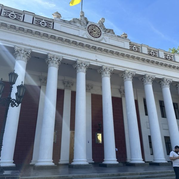 захист прав інвесторів